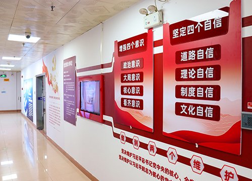 强化标杆引领，推进阵地建设